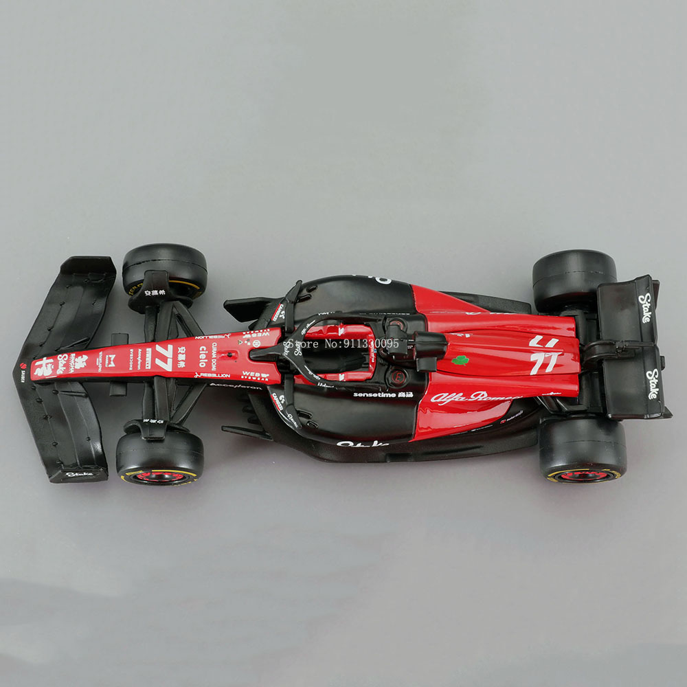 Bburago 1:43 Alfa Romeo F1 팀 스 - Model Kit Alfa Romeo 리뷰 및 가격